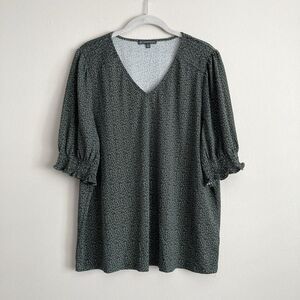 ADRIANNA PAPELL Womens Green White Blouse Size XL Short Smocked Sleeve V Neck